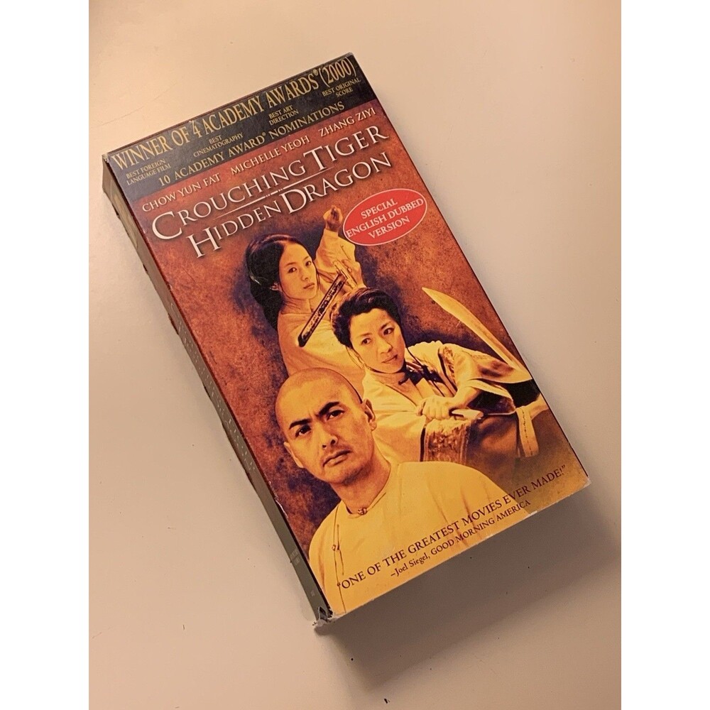 CROUCHING TIGER HIDDEN DRAGON (vhs) 2000 Chow Yun Fat, Michelle Yeoh EUC